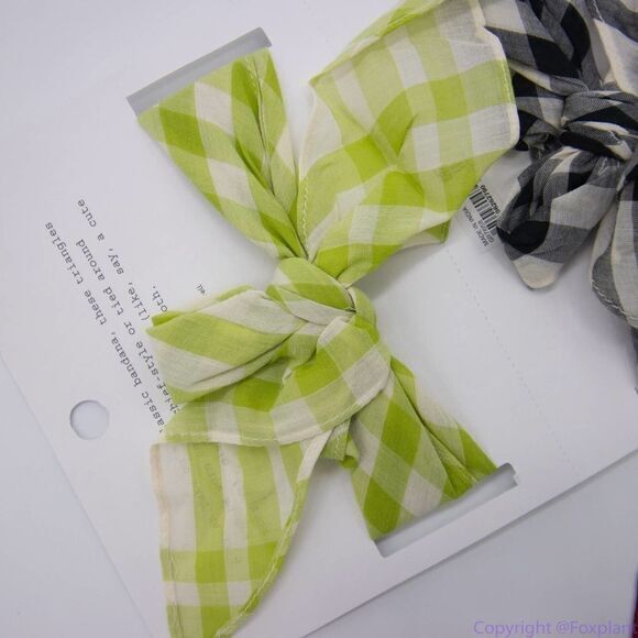 ‎NEW Madewell Two-Pack Triangle Bandanas - Picture 8 of 13